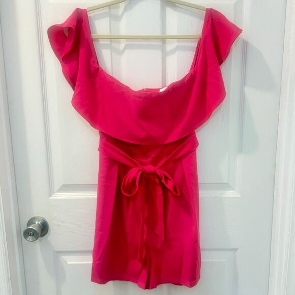 NWT Andree by Unit‎ Hot Pink Shorts Romper Size Large Off-Shoulder Ruffled - Picture 2 of 13